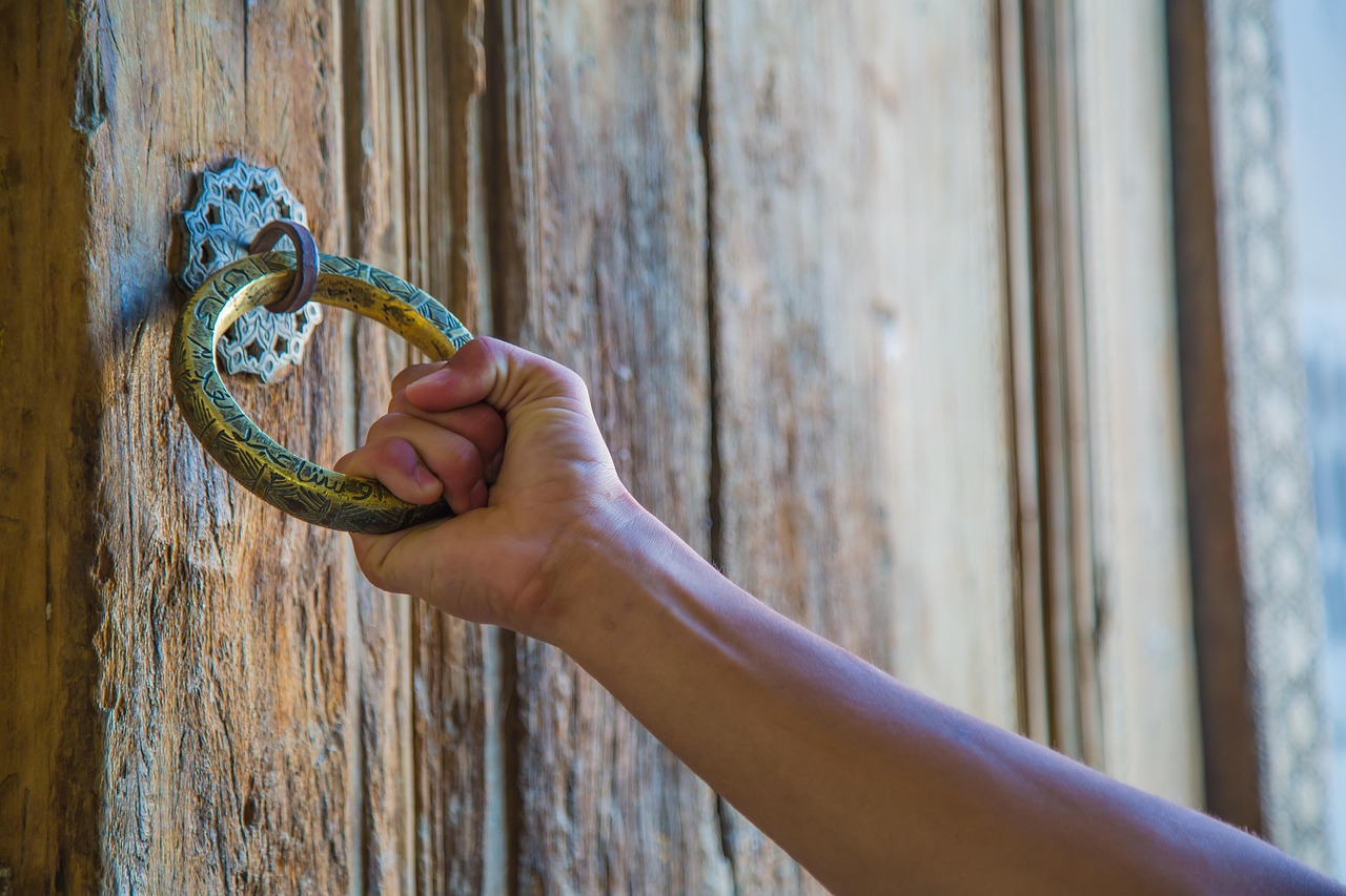 Uzbekistan Unveiled: 10 Jaw-Dropping Facts!